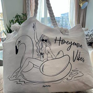 BNWOT Miss to Mrs Honeymoon Tote Bag